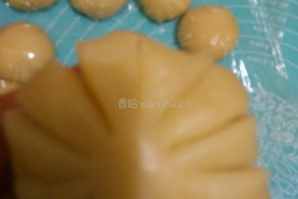 枣泥菊花酥的做法图解21