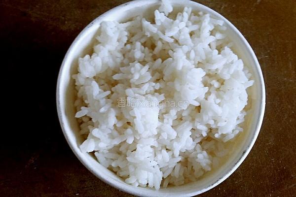 酸豆角炒花饭的做法图解4