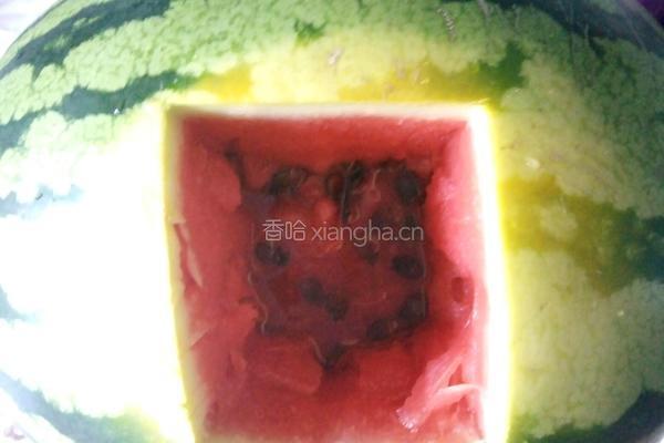 西瓜汁的做法图解1