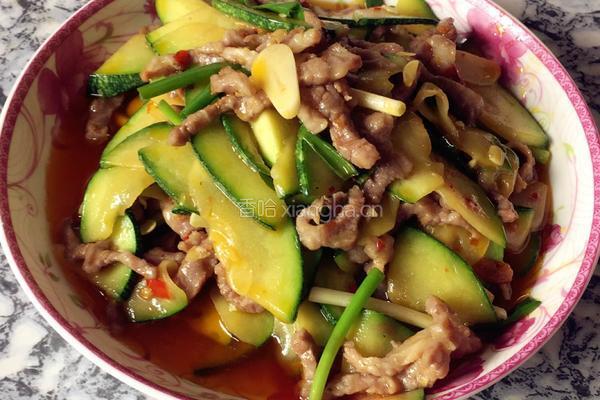 小南瓜炒肉丝的做法图解10