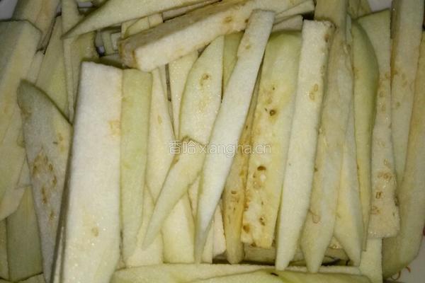 香甜茄子的做法图解1