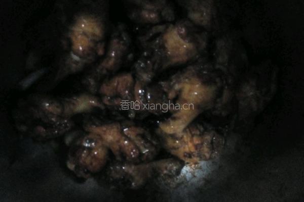 鸡翅根炖香菇的做法图解9