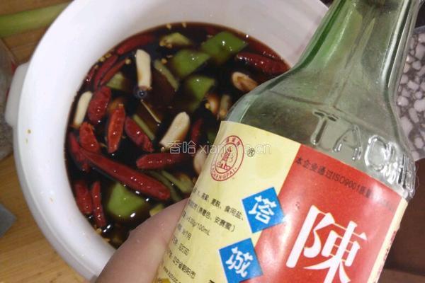 酸辣脆皮黄瓜的做法图解5