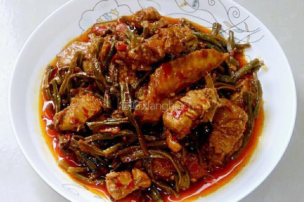 干豇豆烧鸡的做法图解7