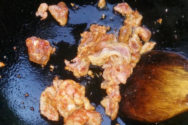 莴笋炒肉片的做法图解5
