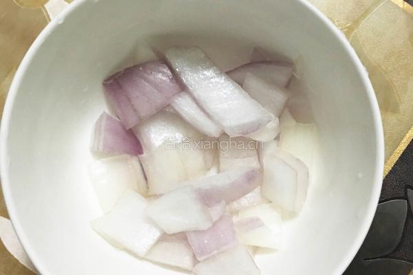 香辣花甲的做法图解1