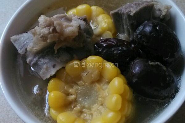 玉米红枣龙骨汤的做法图解4