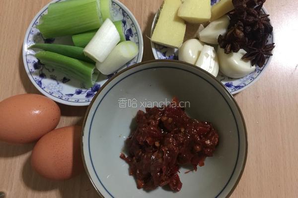 家常炖黄鱼的做法图解2