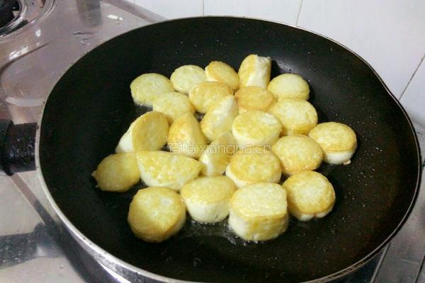虾仁口袋豆腐的做法图解4