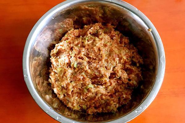 花边饺子（酸菜鲜肉馅）的做法图解9