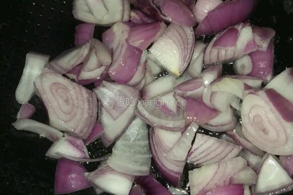 鸡胸肉烧洋葱的做法图解4