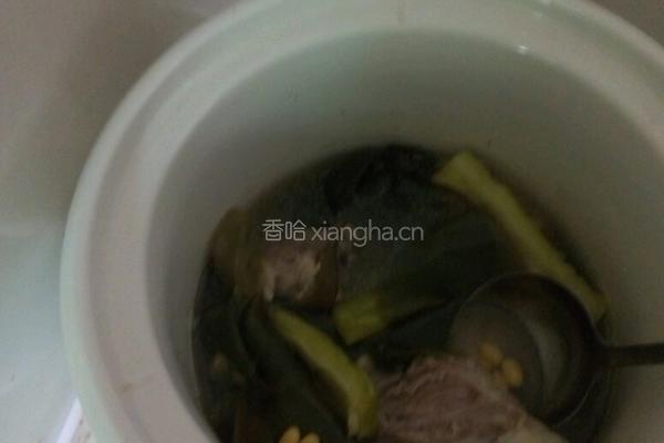 苦瓜海带排骨汤
