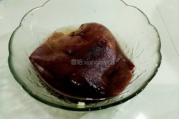  辣炒猪肝的做法图解1