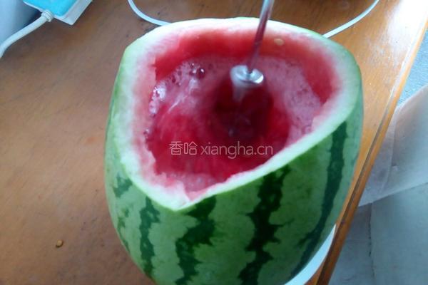 西瓜沙冰的做法图解4