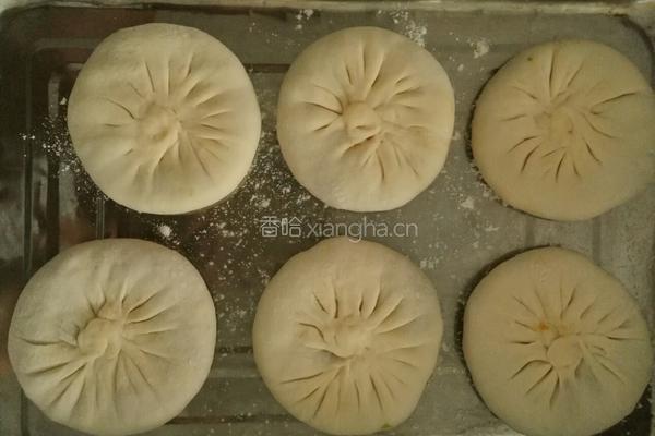 猪肉卷心菜馅饼的做法图解15
