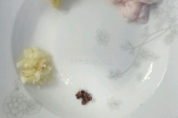 手撕包菜的做法图解3