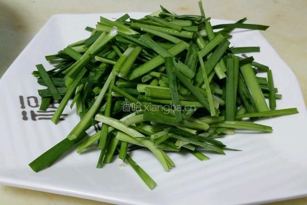 小炒猪肉的做法图解1