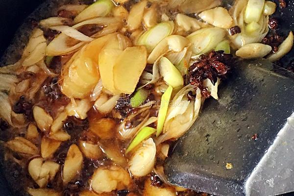 【带鱼炖茼蒿】的做法图解11