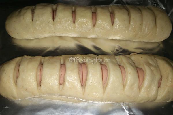 火腿肠面包的做法图解5