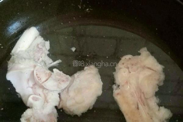 Q弹凉猪蹄的做法图解3