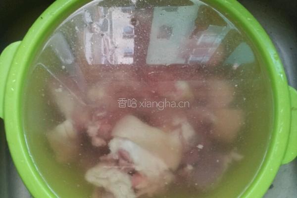 黄豆焖猪蹄的做法图解2