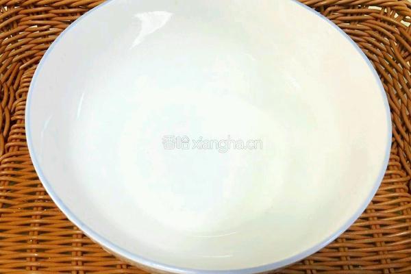 蚝汁淋蒸鸡蛋的做法图解2