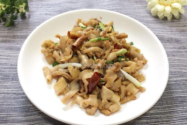蚝油炒鸡肠的做法图解9
