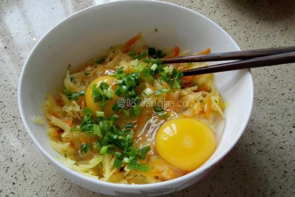 香煎土豆三蔬饼的做法图解4