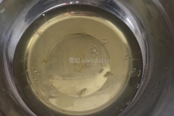牛奶蛋糕的做法图解2