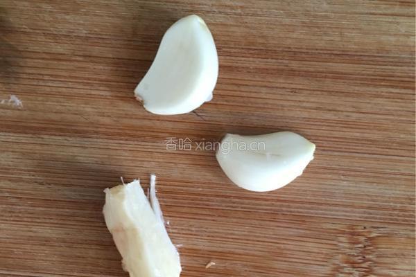 冬瓜绿豆排骨汤的做法图解4