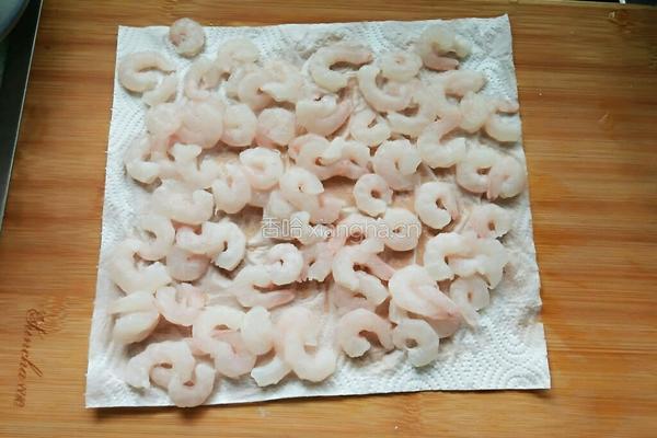 滑蛋虾仁的做法图解4