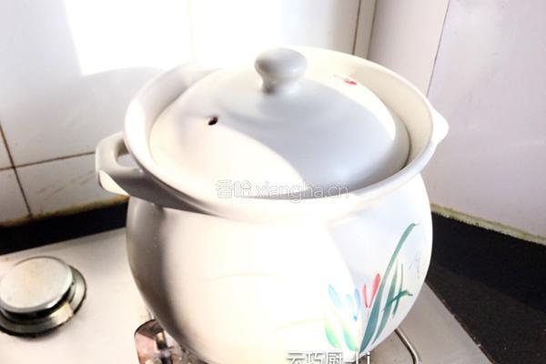 白菜丝拌猪耳的做法图解5