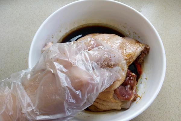 电饭煲三杯鸭的做法图解4