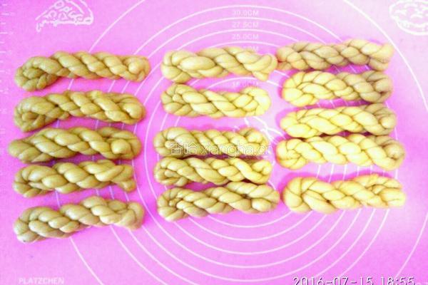 酥脆麻花（甜）的做法图解18