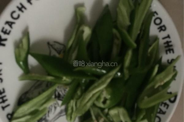 青椒炒猪肝的做法图解3