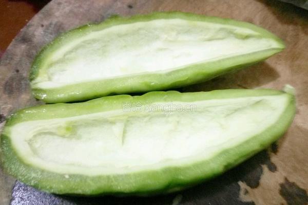 耗油苦瓜的做法图解1