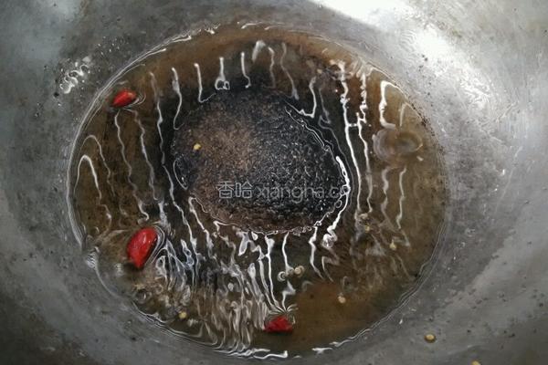 韭菜炒茭瓜丝的做法图解2