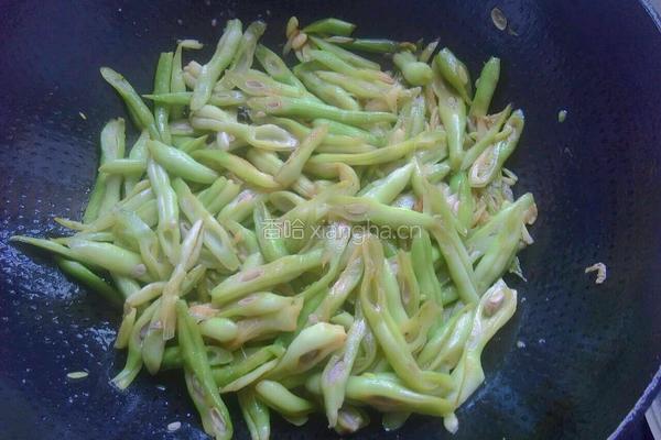 素炒豆角的做法图解9