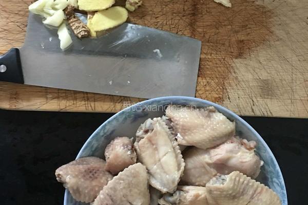 卤鸡腿鸡翅的做法图解1