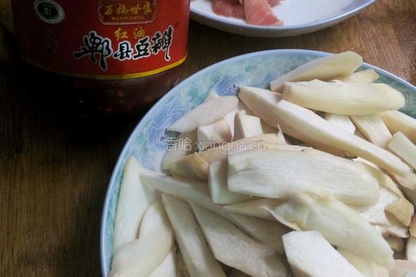 红油杏鲍菇的做法图解1
