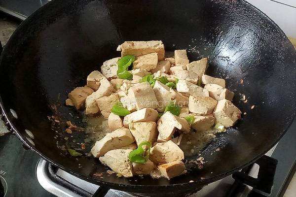 家常红烧豆腐的做法图解5