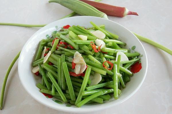 蒜香红薯杆的做法图解8