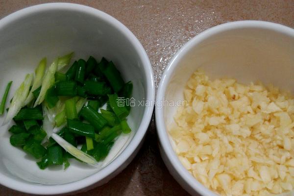 酸豆角年糕的做法图解4