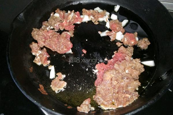 孜然牛肉炒大米饭的做法图解4