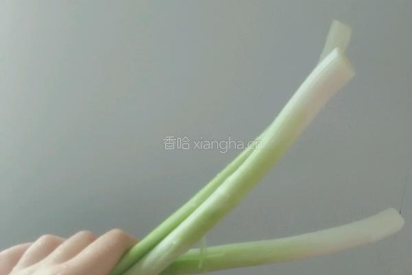 椒盐玉米土豆饼的做法图解2