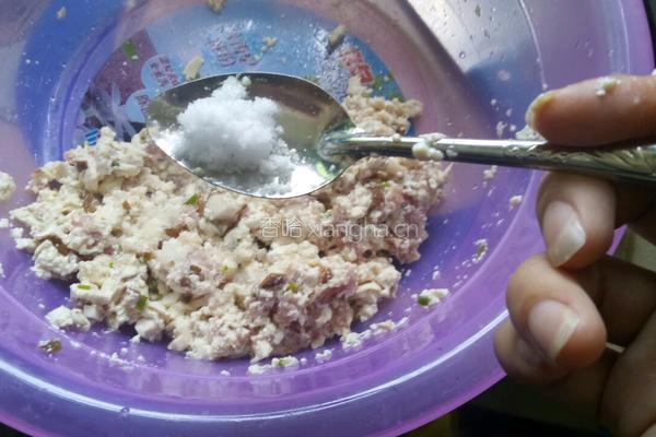 豆腐拌香菇瘦肉的做法图解6