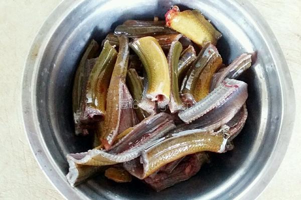 红烧鳝鱼的做法图解4
