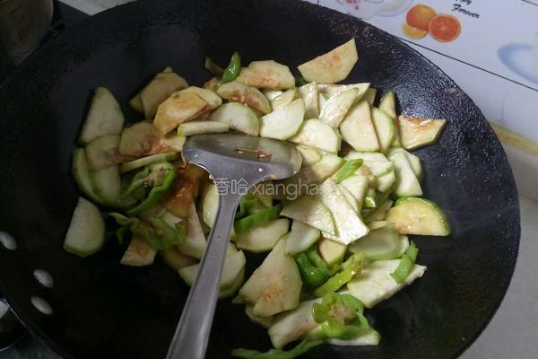 丝瓜炒鸡蛋的做法图解5