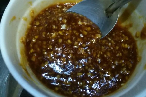 蒜蓉蚝油扇贝肉蒸粉丝的做法图解5