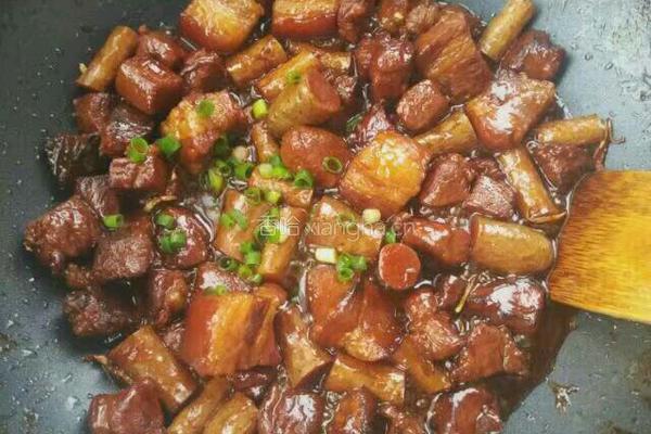 红烧肉炖铁杆山药的做法图解4